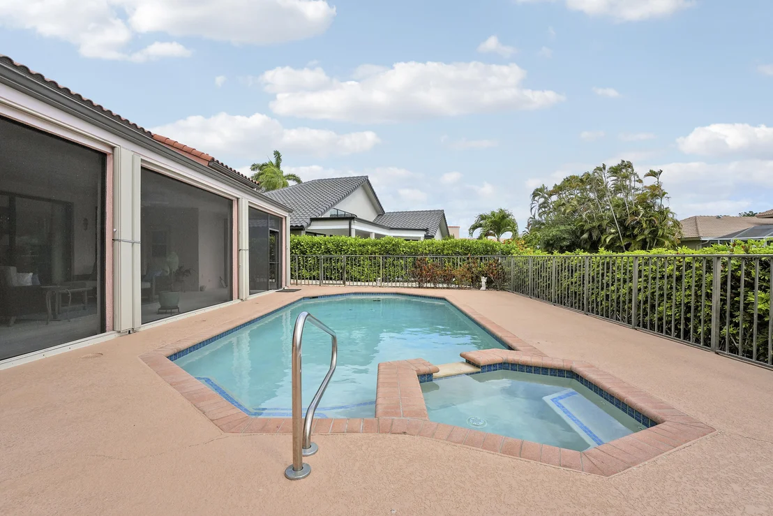 Photo of 7762 La Corniche Circle