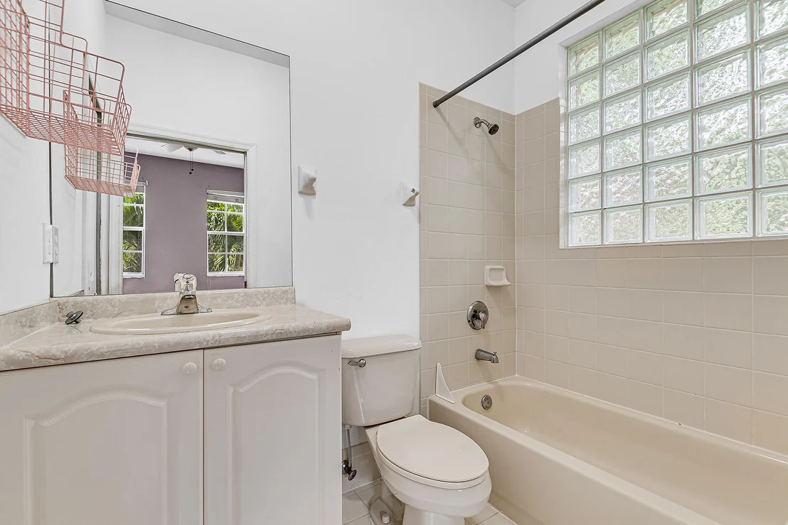 Photo of 10646 Old Hammock Way