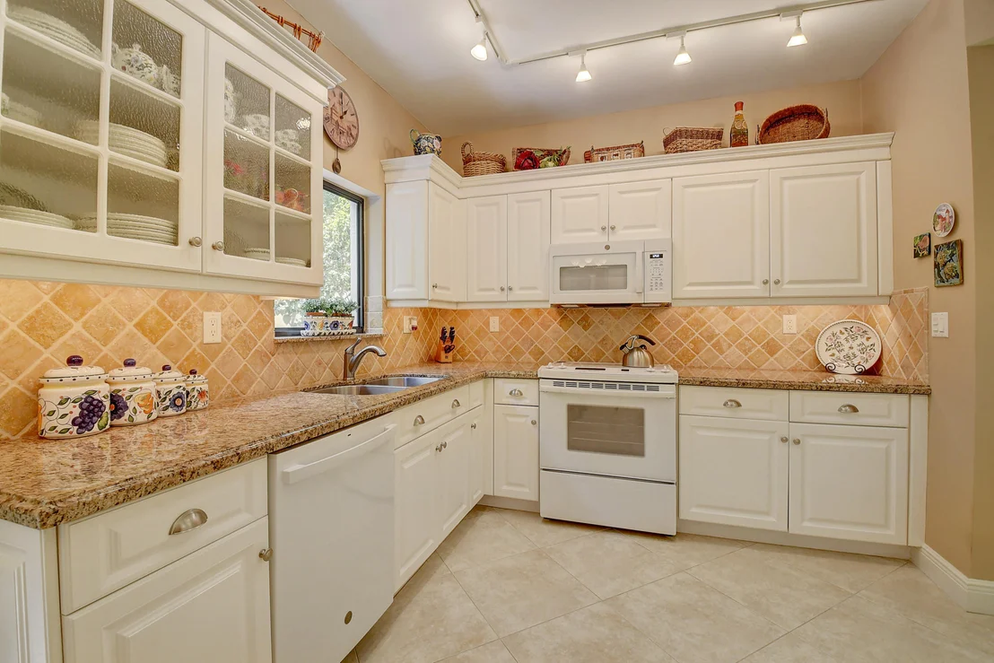 Photo of 5512 Fox Hollow Drive