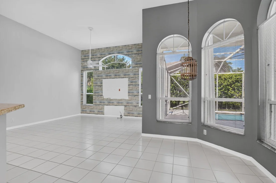 Photo of 10031 Lexington Estates Boulevard
