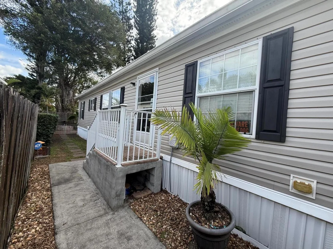 Photo of 22868 Sailfish Road