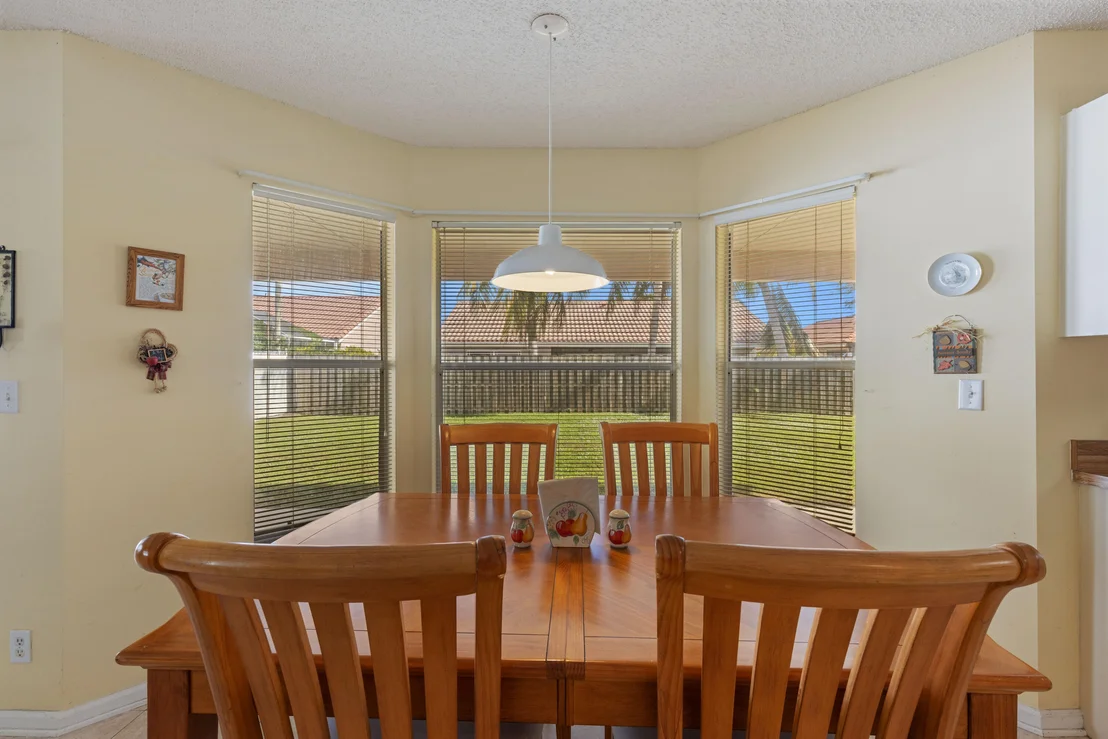 Photo of 8854 Spring Valley Drive