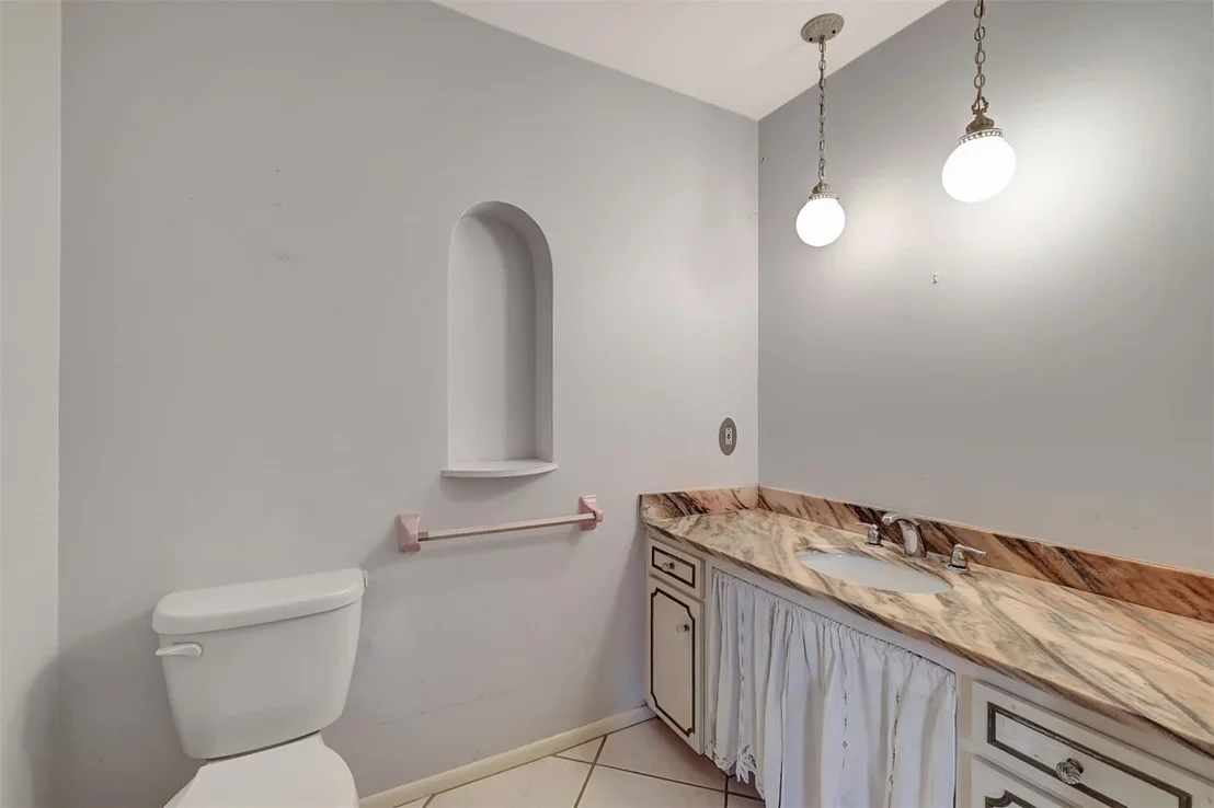 Photo of 3735 Eagle Drive