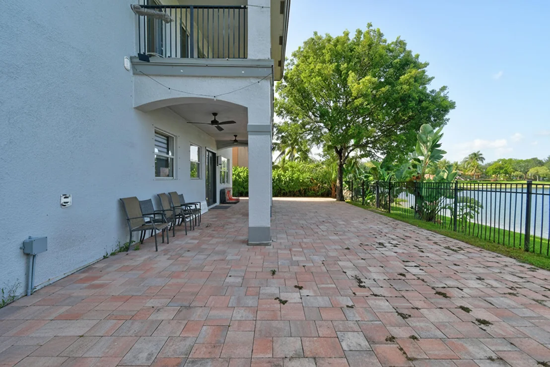 Photo of 700 Cresta Circle