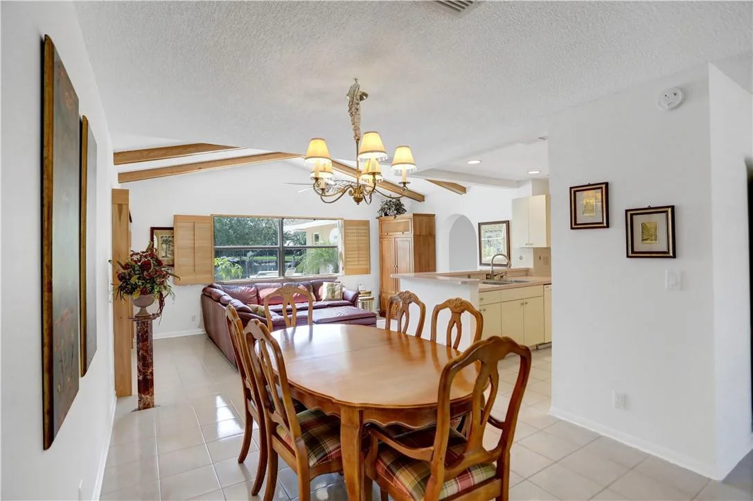 Photo of 1300 Cormorant Road