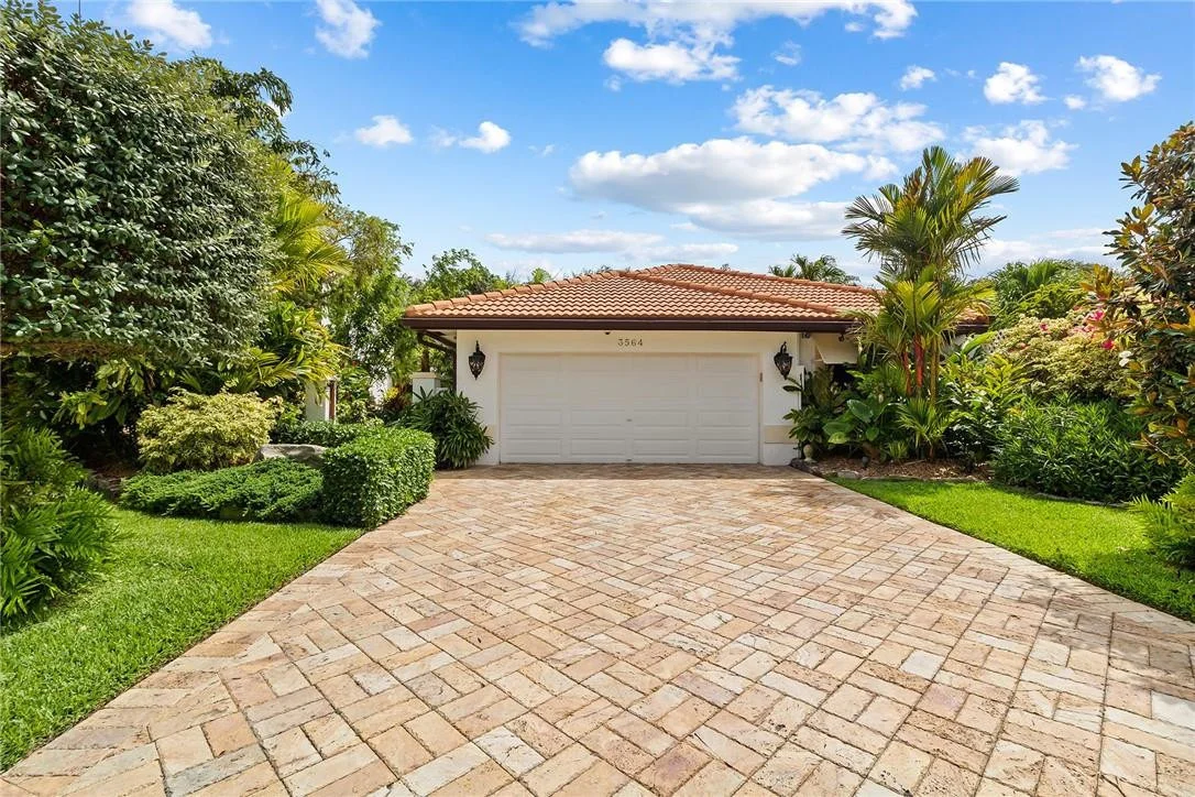 Photo of 3564 Ensign Circle