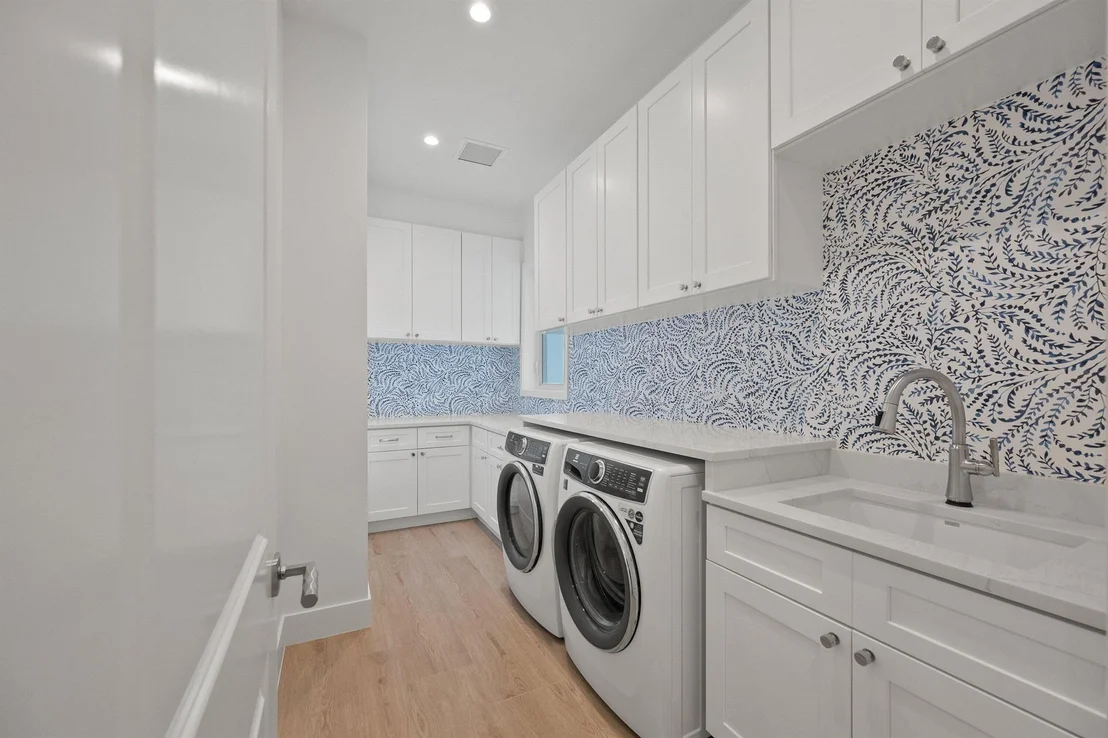 Photo of 728 Nighthawk Way