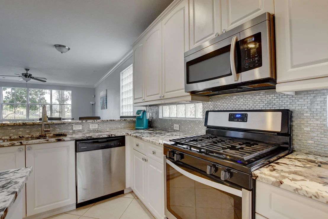 Photo of 10620 Old Hammock Way