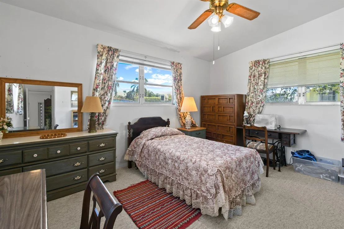Photo of 7945 Pine Tree Lane