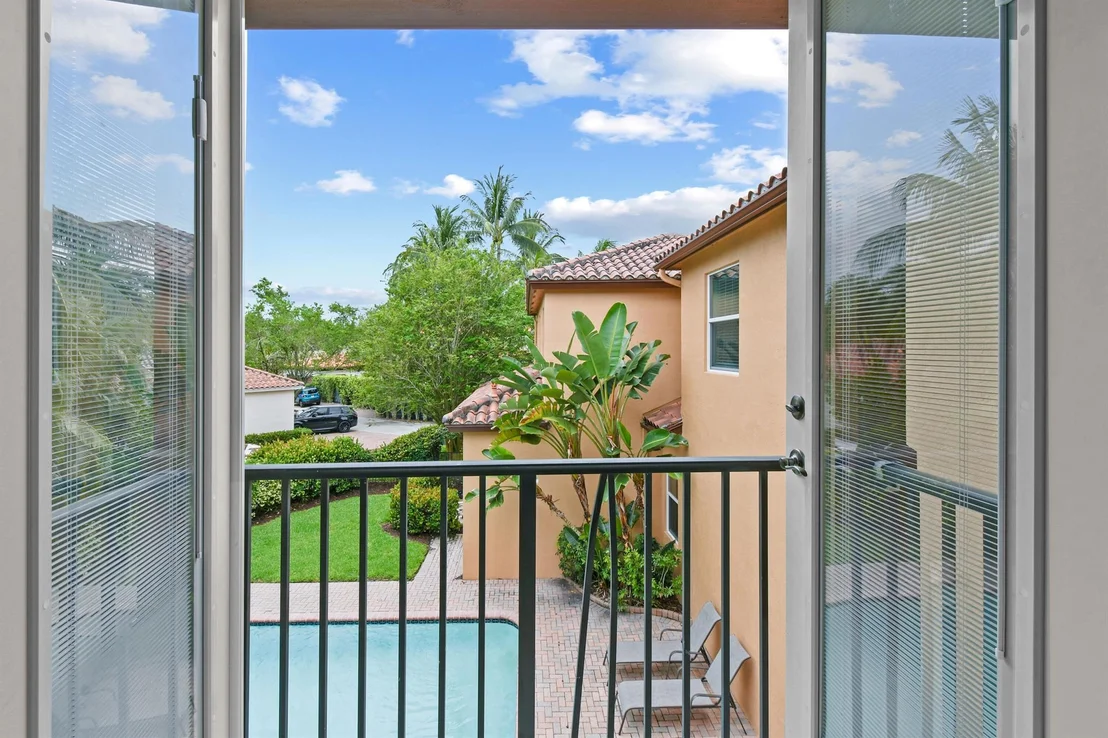Photo of 138 Santiago Drive