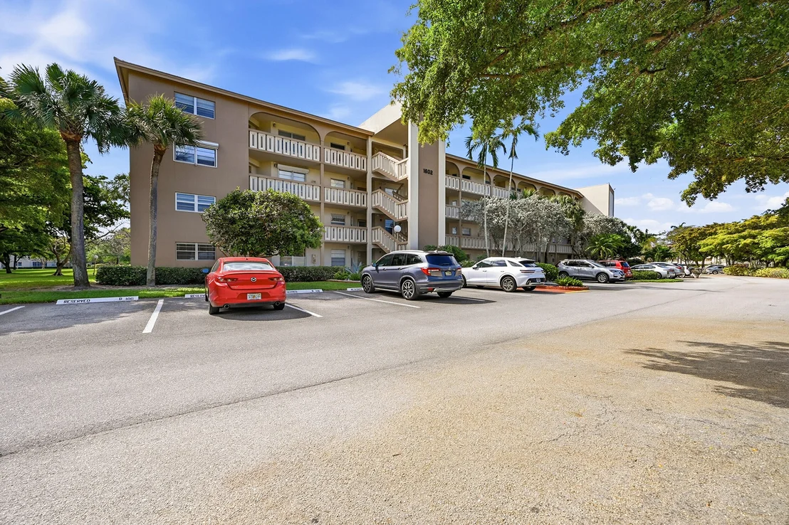 Photo of Unit K2 at 1602 Abaco Drive