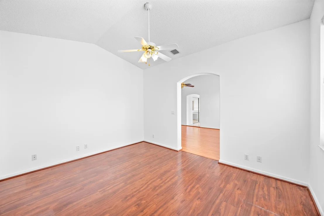 Photo of 6145 Indian Forest Circle