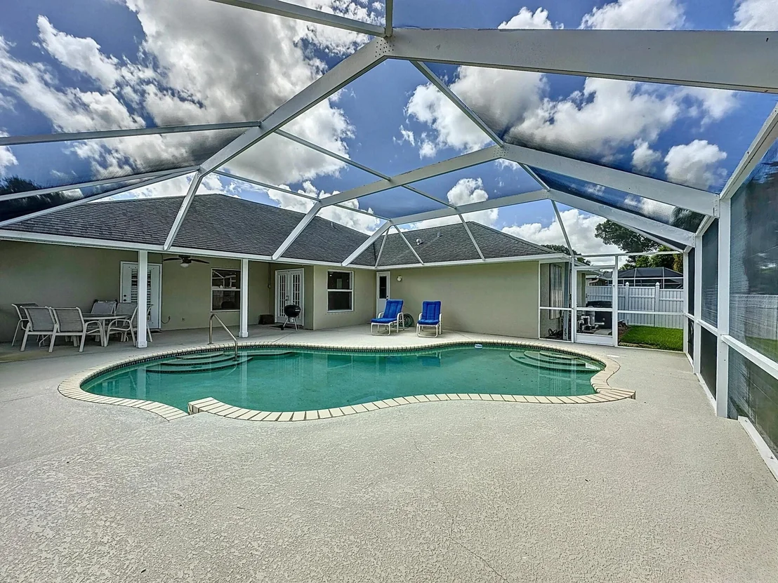 Photo of 3940 8th Place