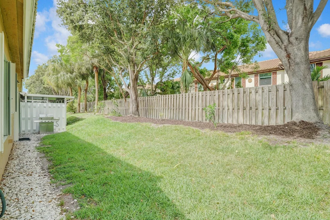 Photo of 12878 Hampton Lakes Circle