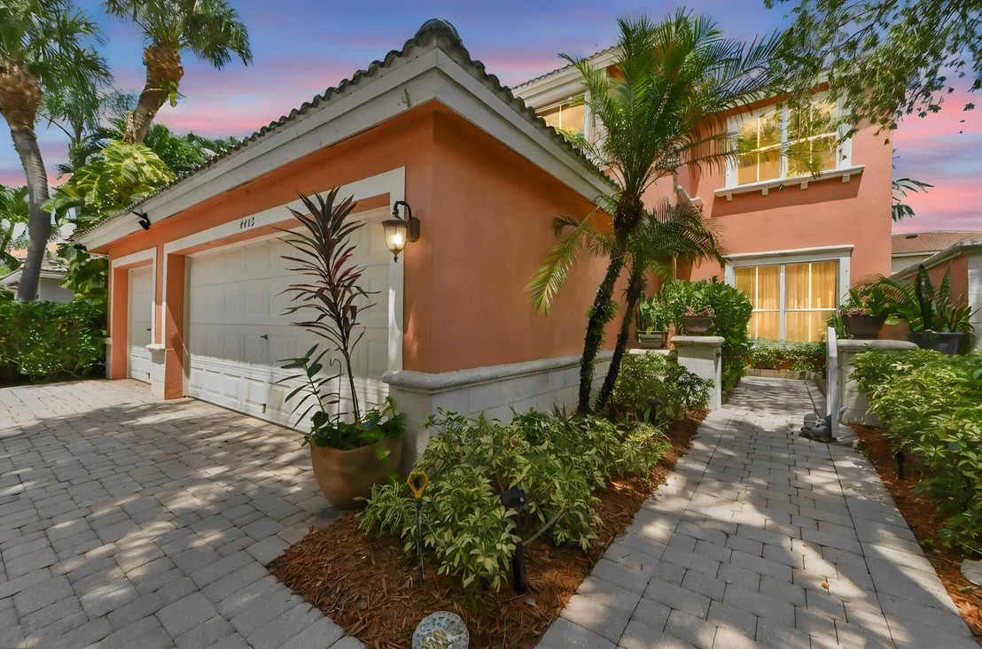 Photo of 4442 ONEGA Circle