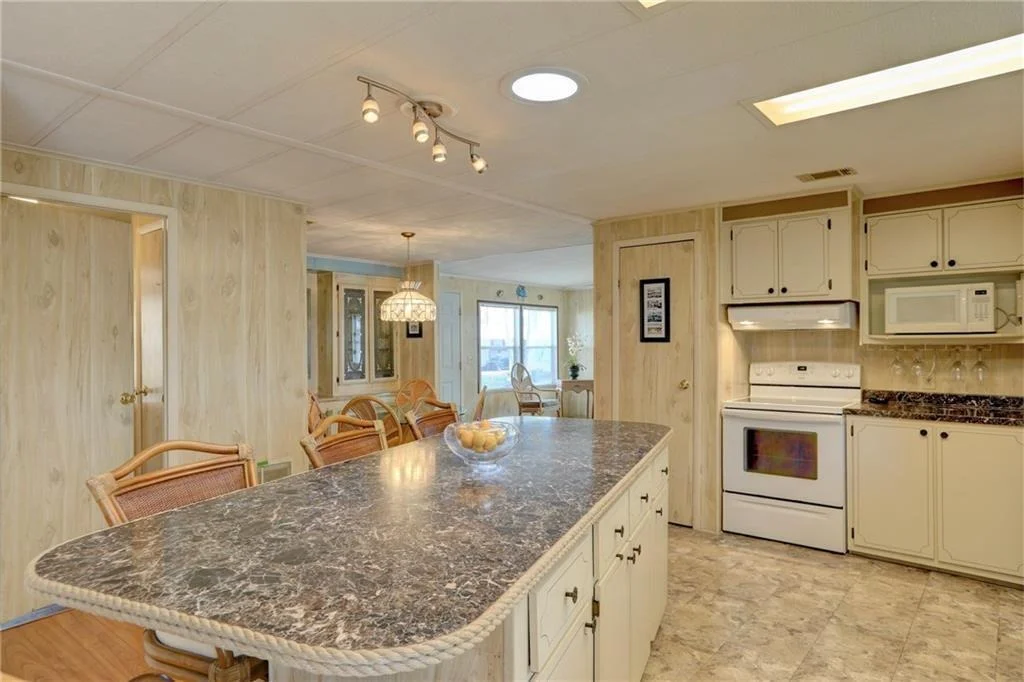 Photo of 922 Periwinkle Circle