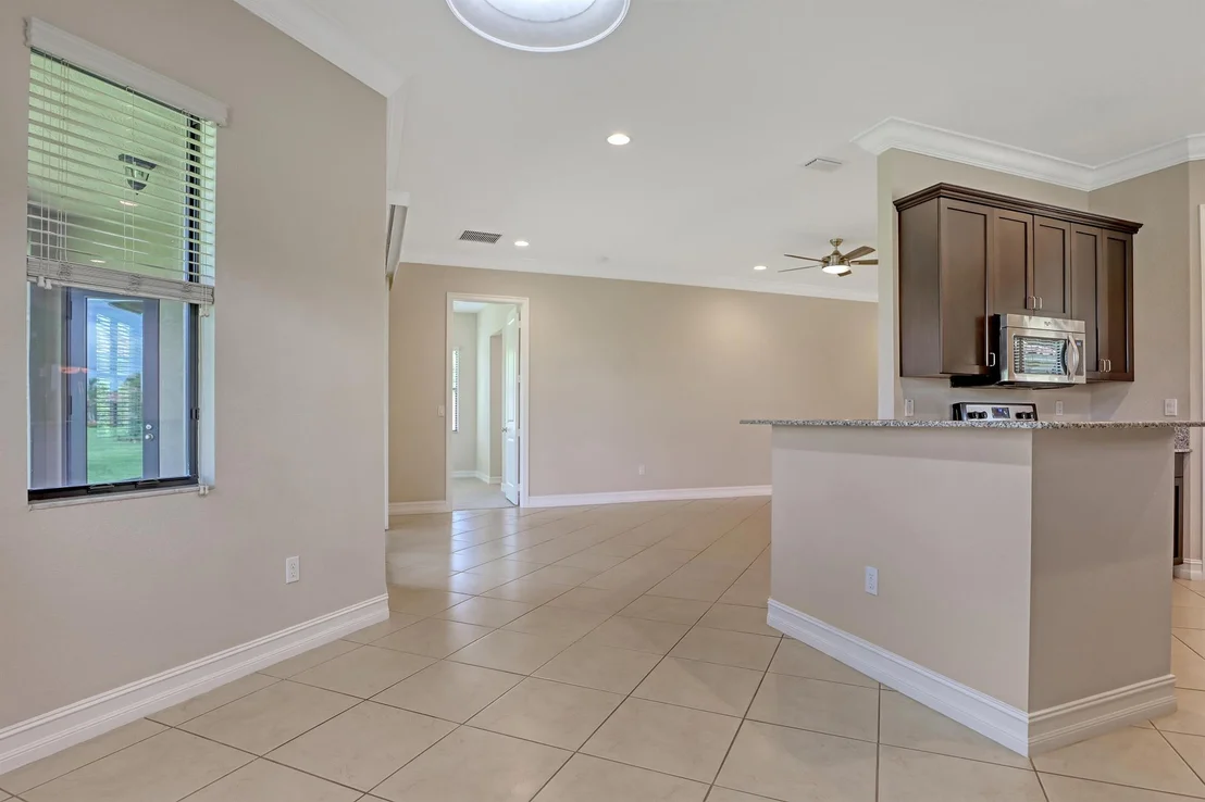 Photo of 5508 57th Way