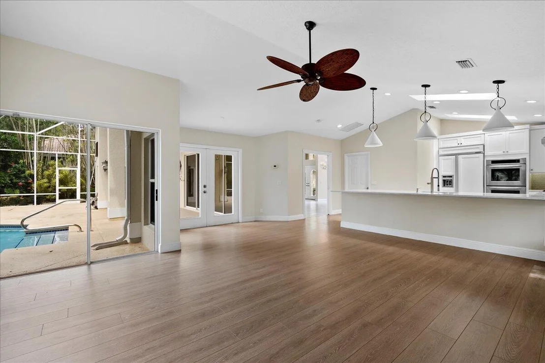 Photo of 140 Victorian Lane