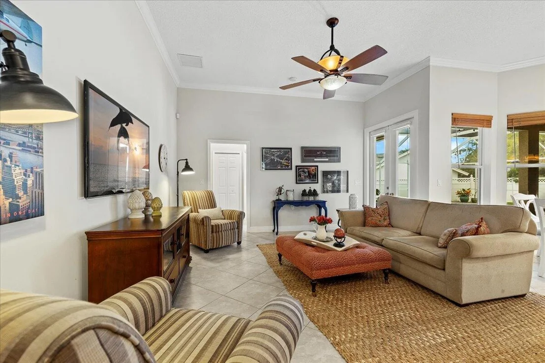 Photo of 1384 Brampton Cove