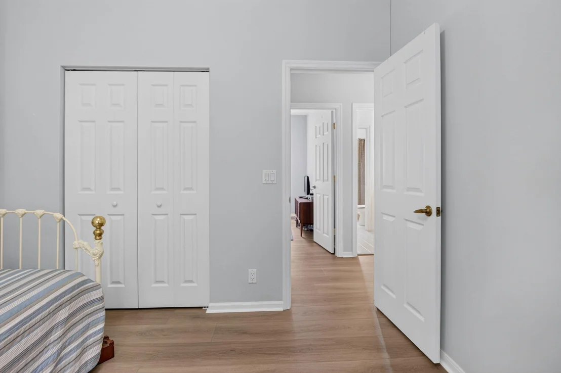 Photo of 5866 Bay Hill Circle