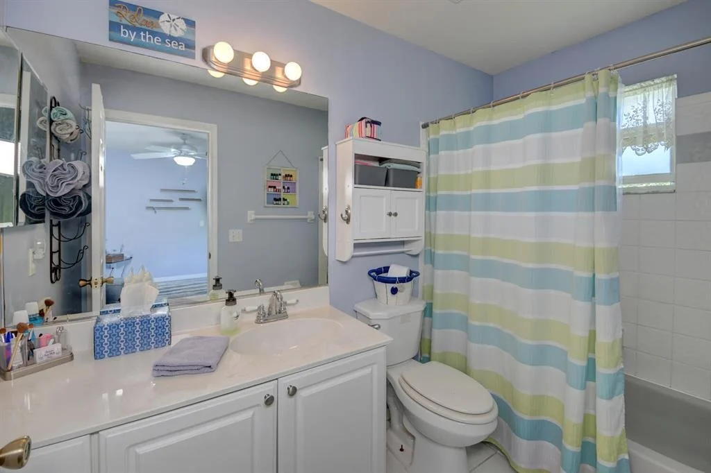 Photo of 4284 SE Rainbows End