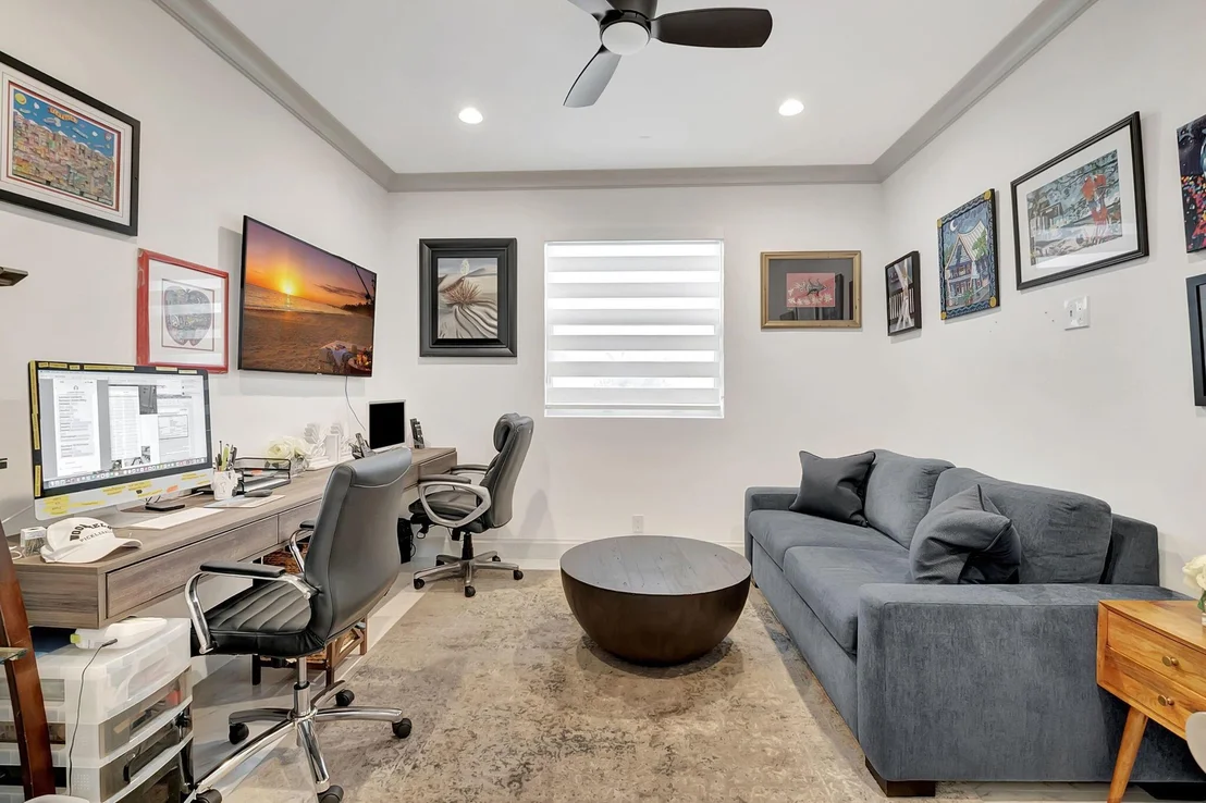 Photo of 4137 NW Briarcliff Circle
