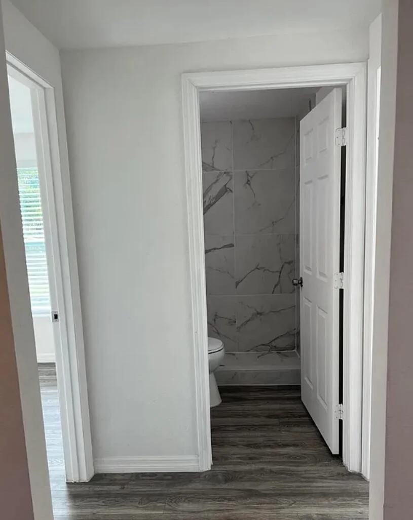 Photo of 3051 44th Lane