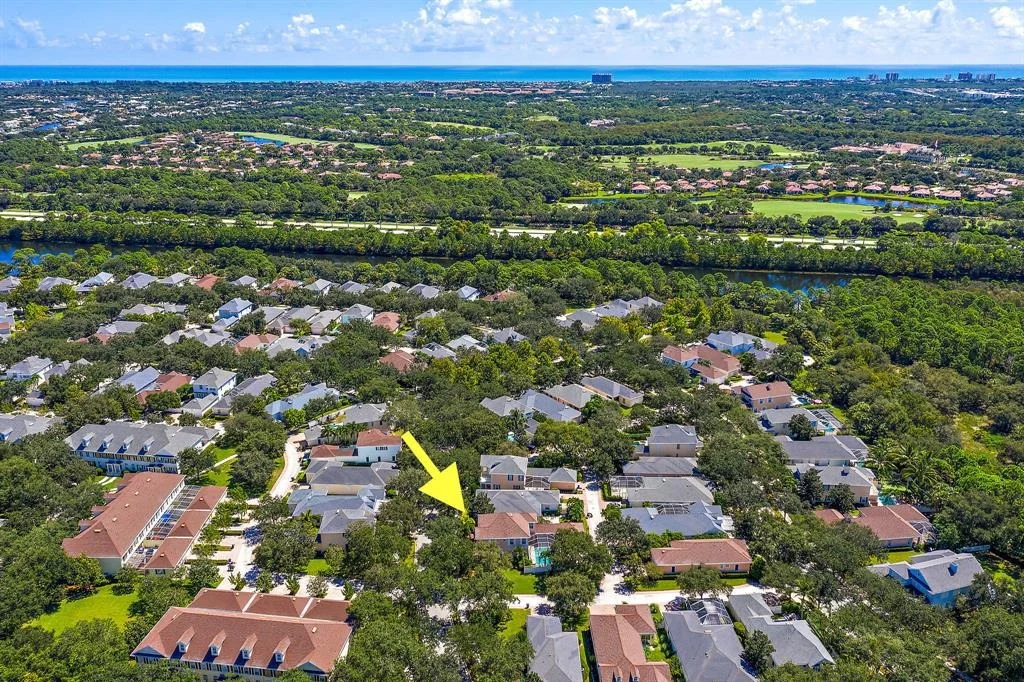 Photo of 213 Honeysuckle Drive