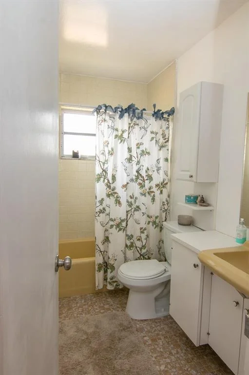 Photo of 6789 Boston Drive