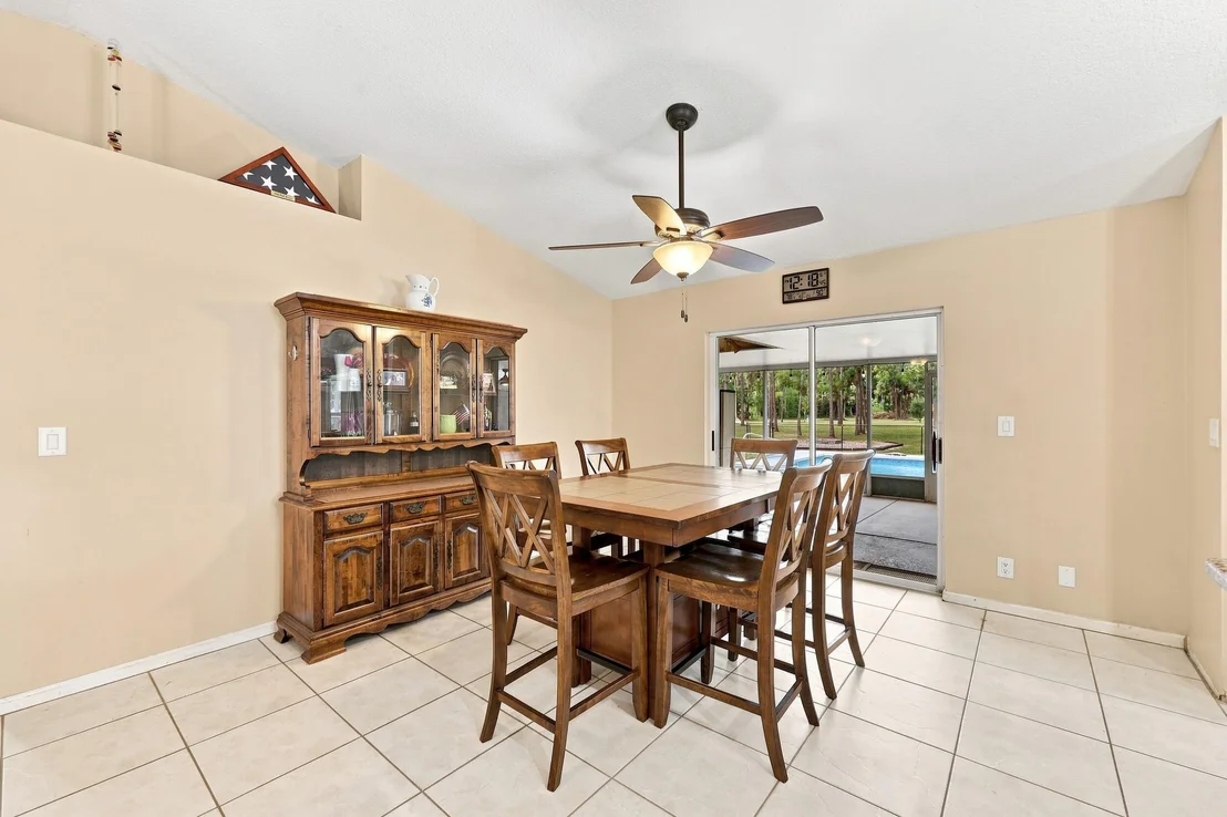Photo of 2195 F Road