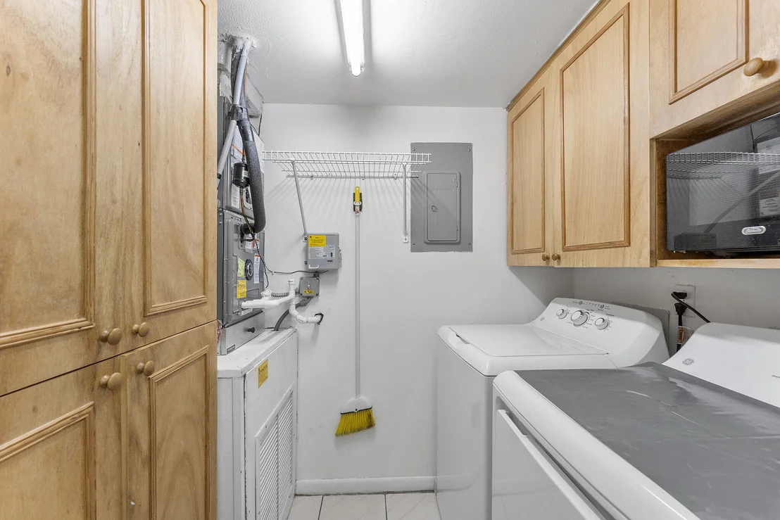 Photo of Unit C2 at 301 Knotty Pine Circle