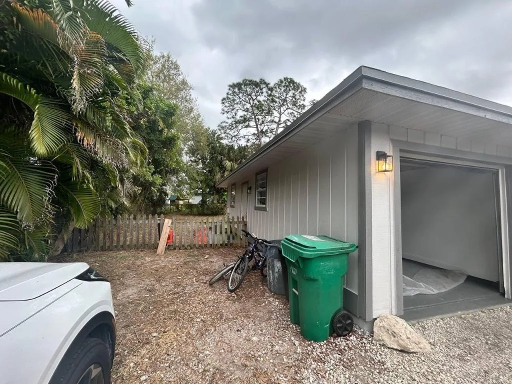 Photo of 5106 Palm Drive
