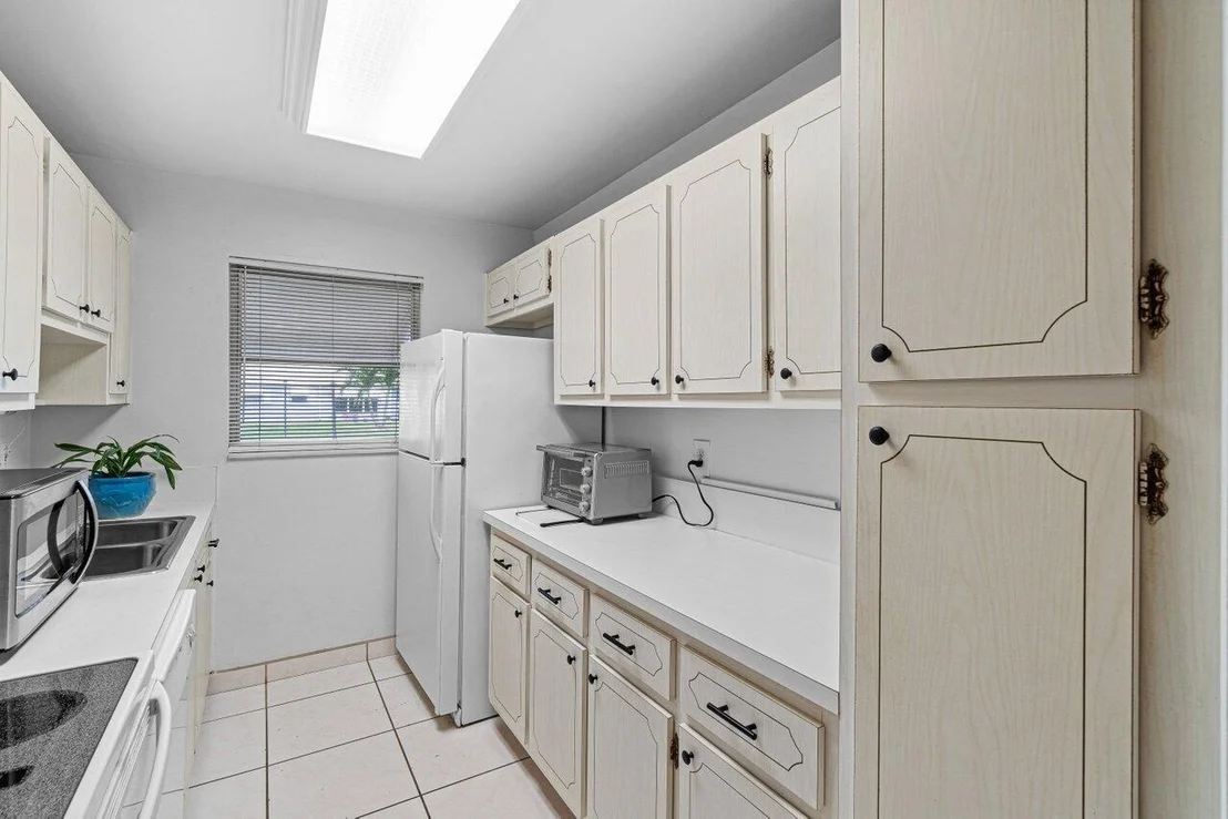 Photo of Unit C at 280 Main Boulevard