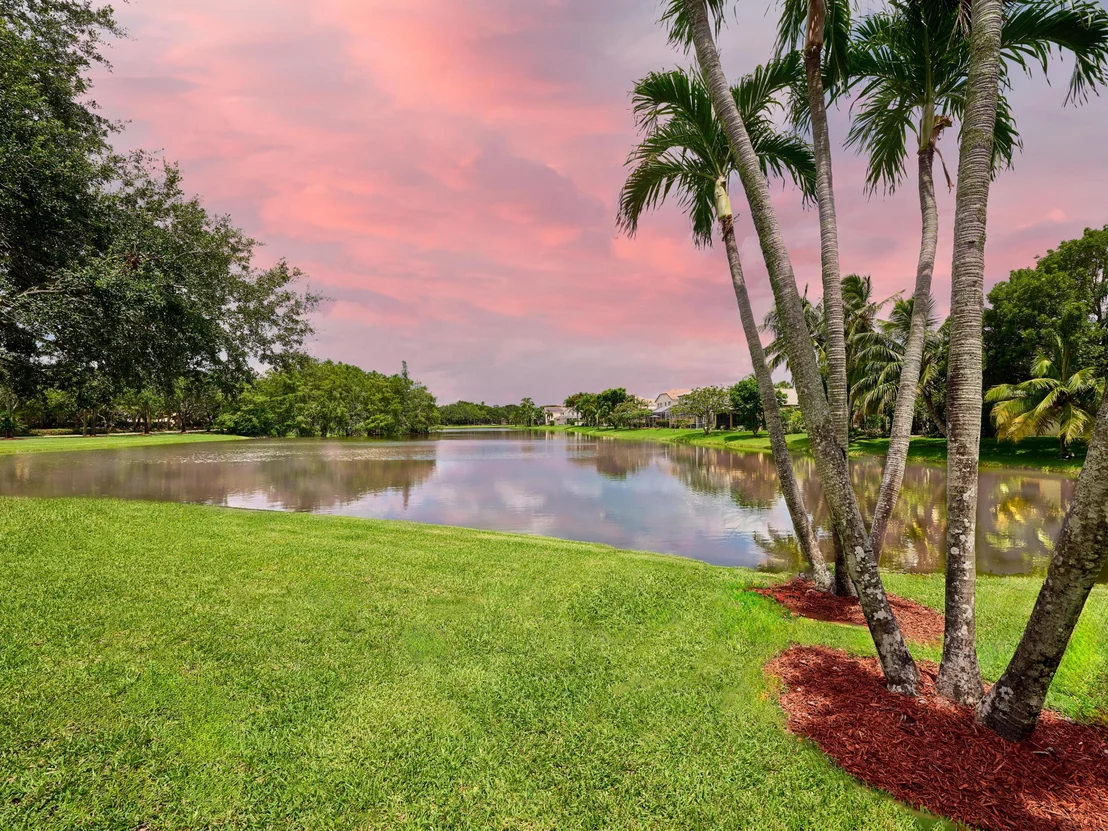 Photo of 7576 Rockport Circle