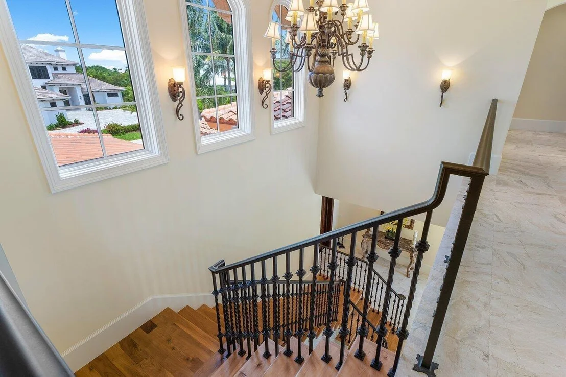 Photo of 6971 SE Harbor Circle