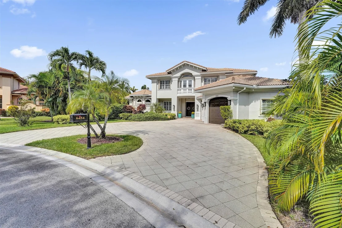 Photo of 6454 NW 93rd Drive