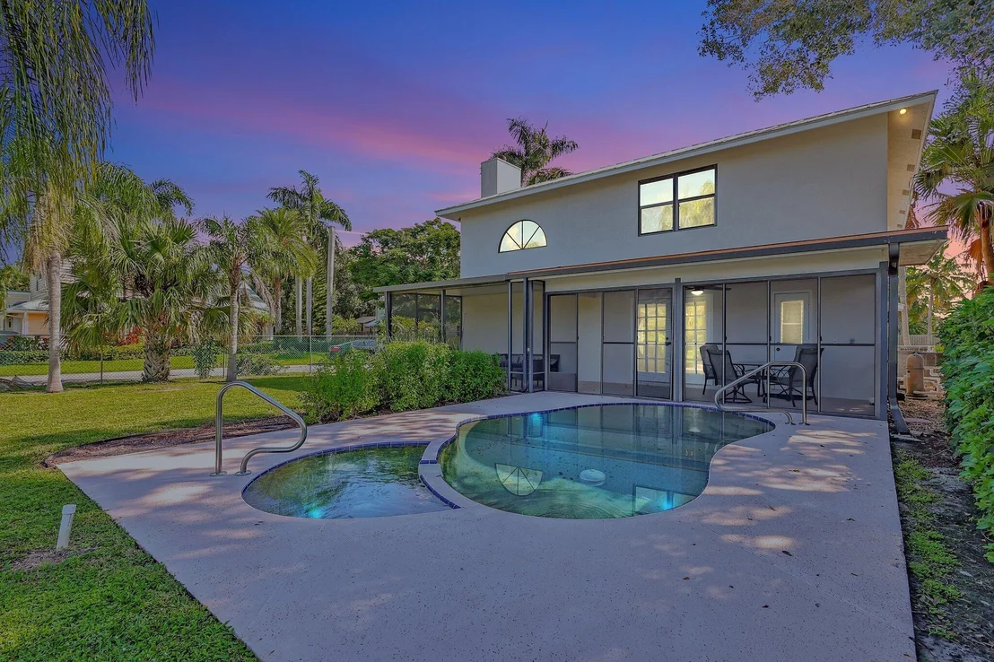 Photo of 2212 NW 20th Avenue