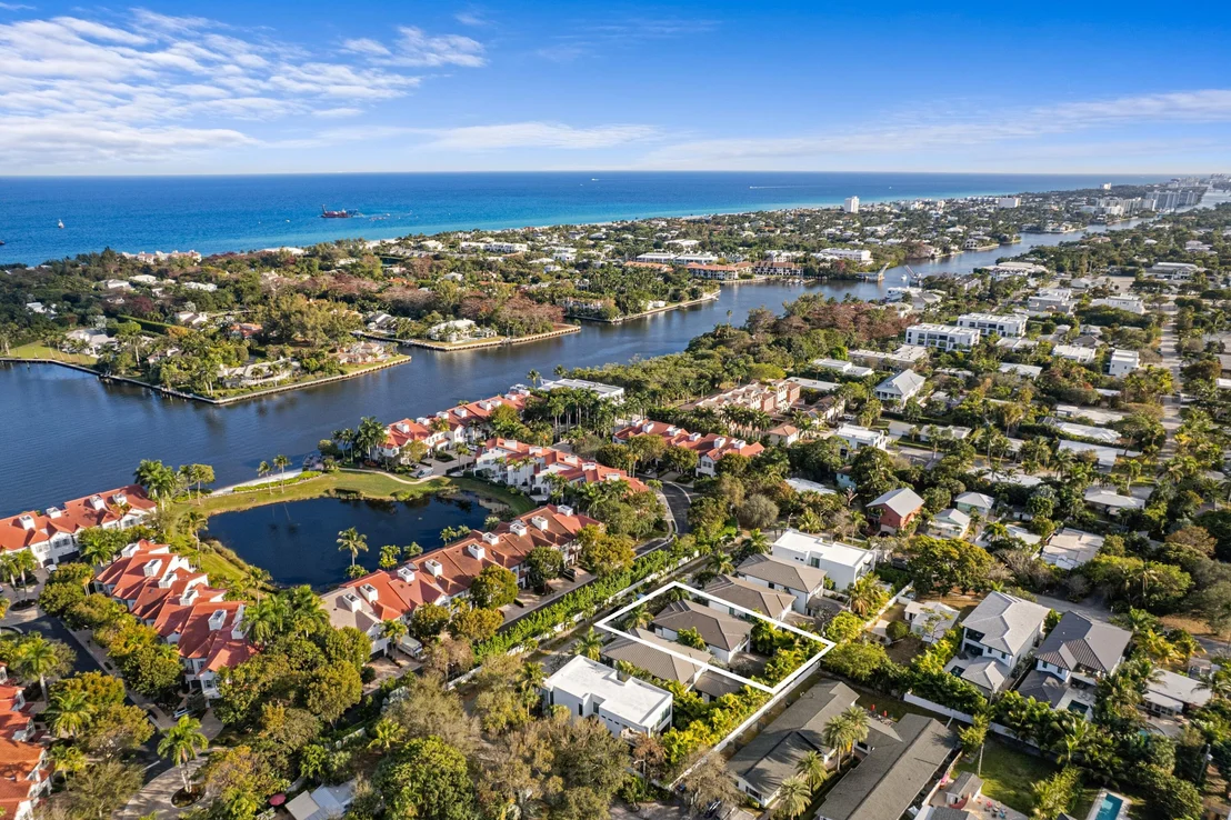 Photo of 764 Lake Trail