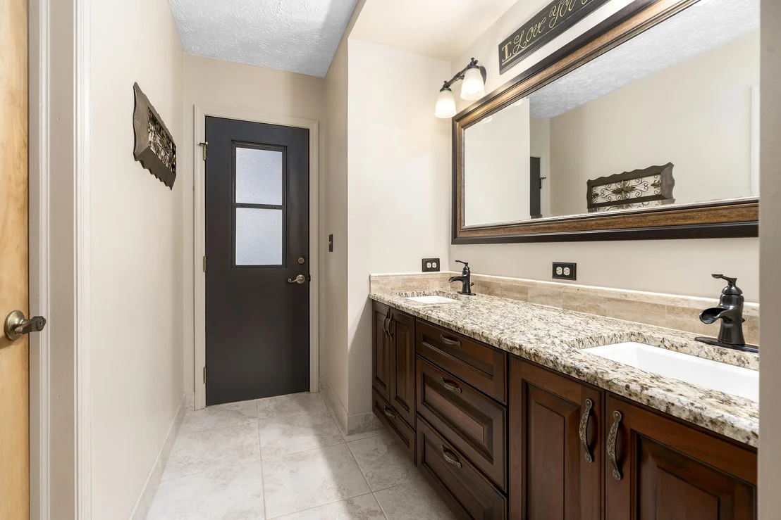 Photo of 771 Campbell Road