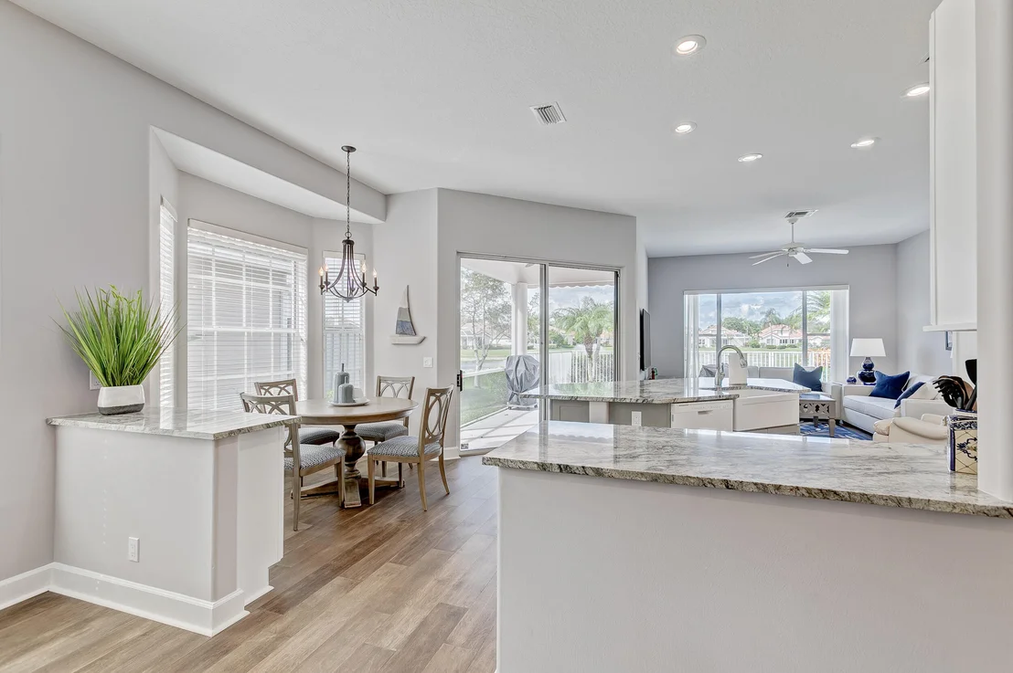Photo of 738 Pinehurst Way