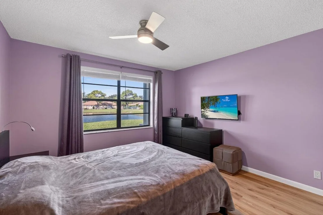 Photo of Unit C at 5100 Nesting Way