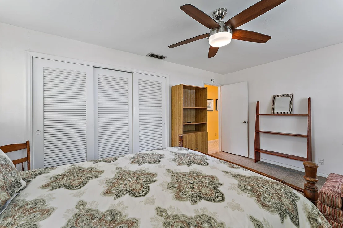 Photo of 100 Gulfstream Road