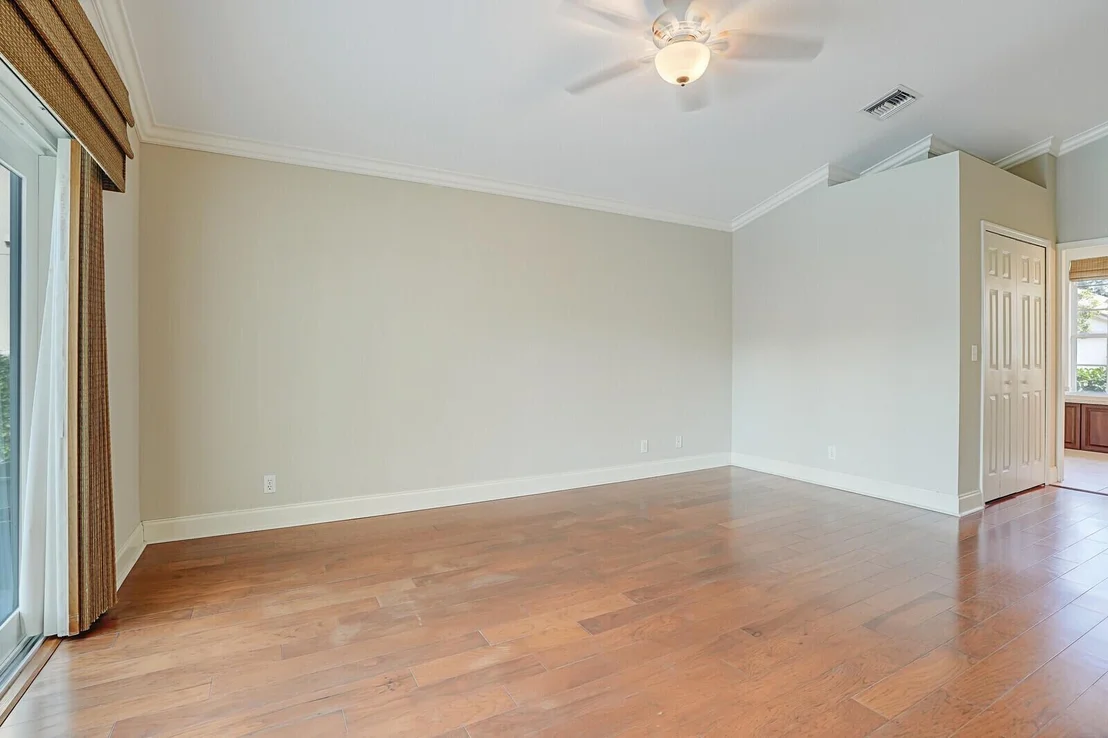 Photo of 141 Bent Tree Drive