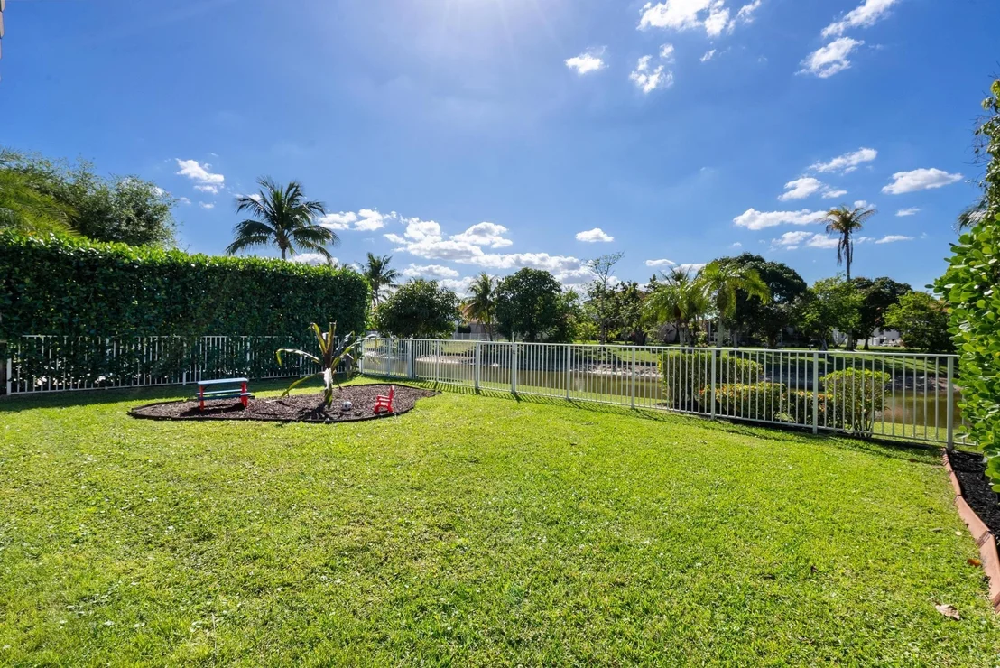 Photo of 3590 Old Lighthouse Circle