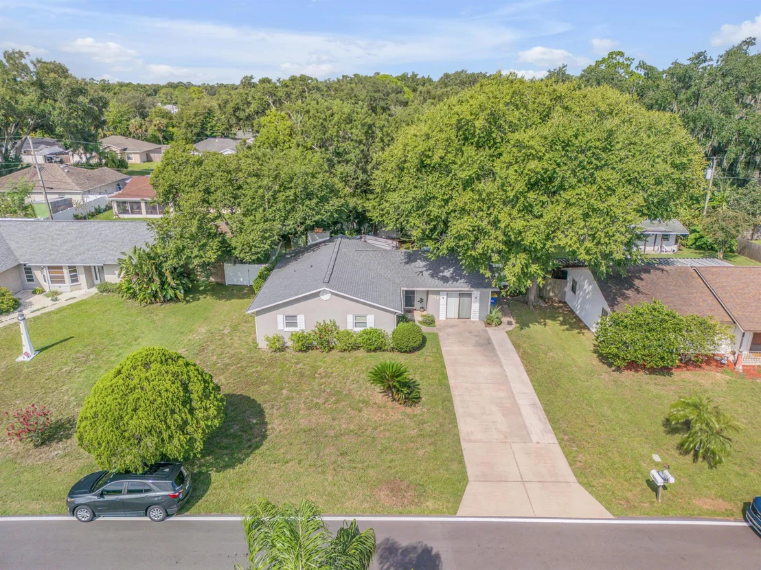 Photo of 3118 Willow Oak Drive