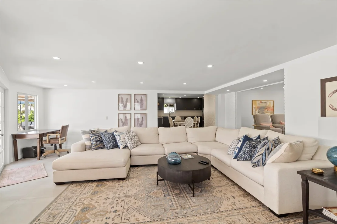 Photo of 441 SE 8th Avenue