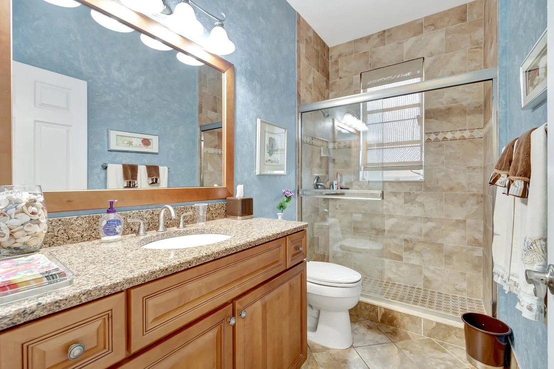 Photo of 5845 Seashell Terrace