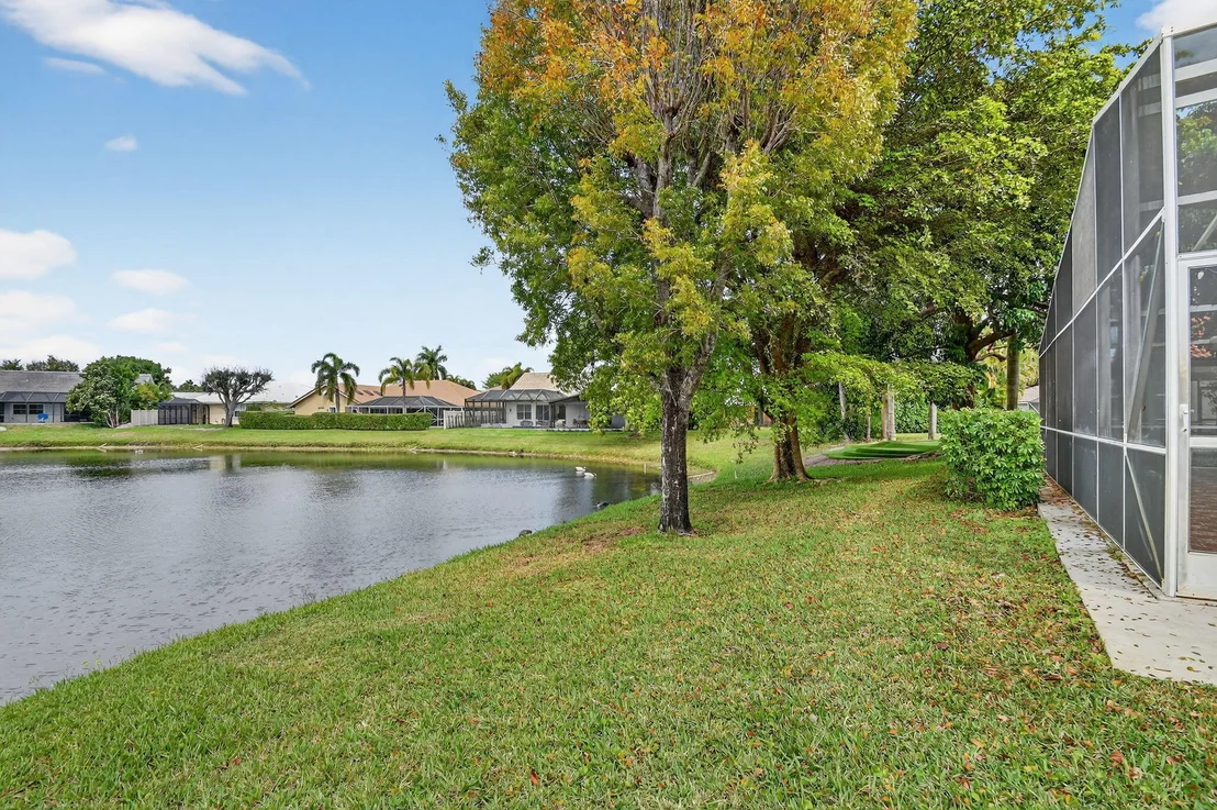 Photo of 2453 Stonegate Drive