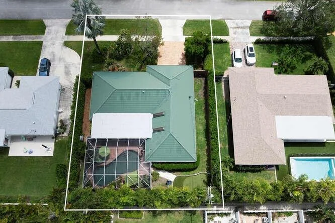 Photo of 137 Gulfstream Road