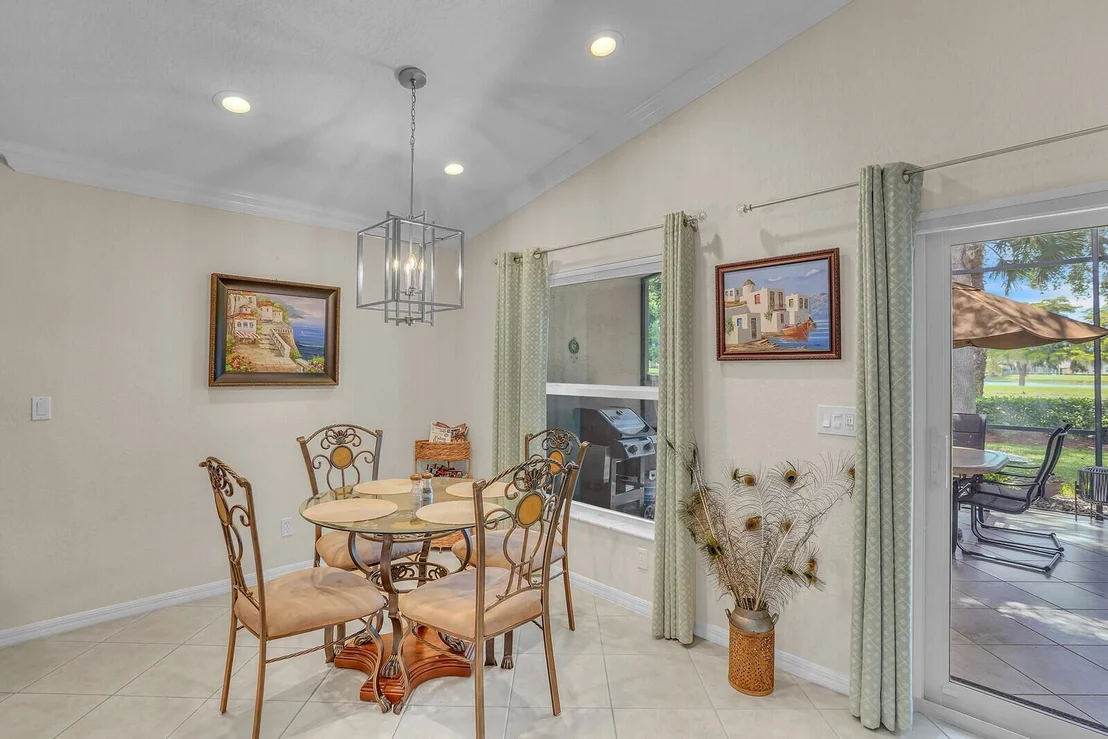 Photo of 12175 Roma Road